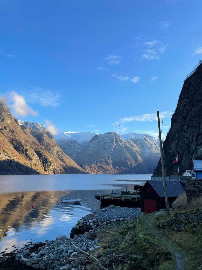 Undredal Fjord Apartments Exteriör bild